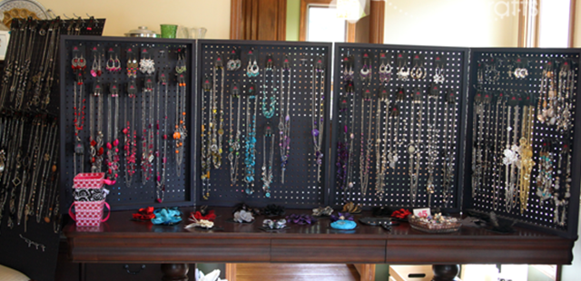 Retail Jewelry Stands | Jewelry Display 